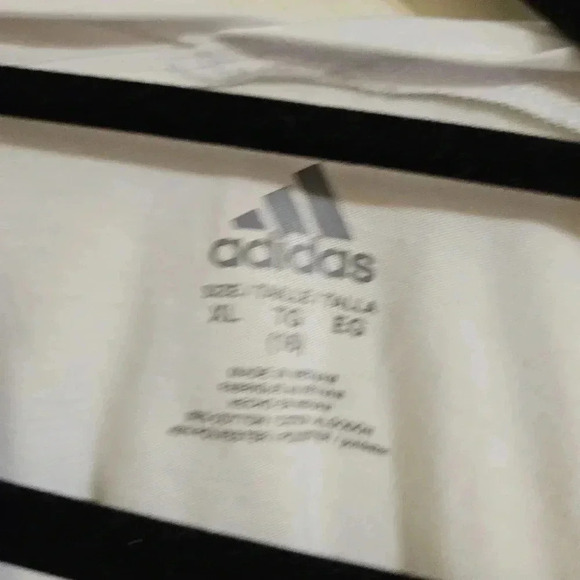 Adidas Tee Shirt - Picture 3 of 4